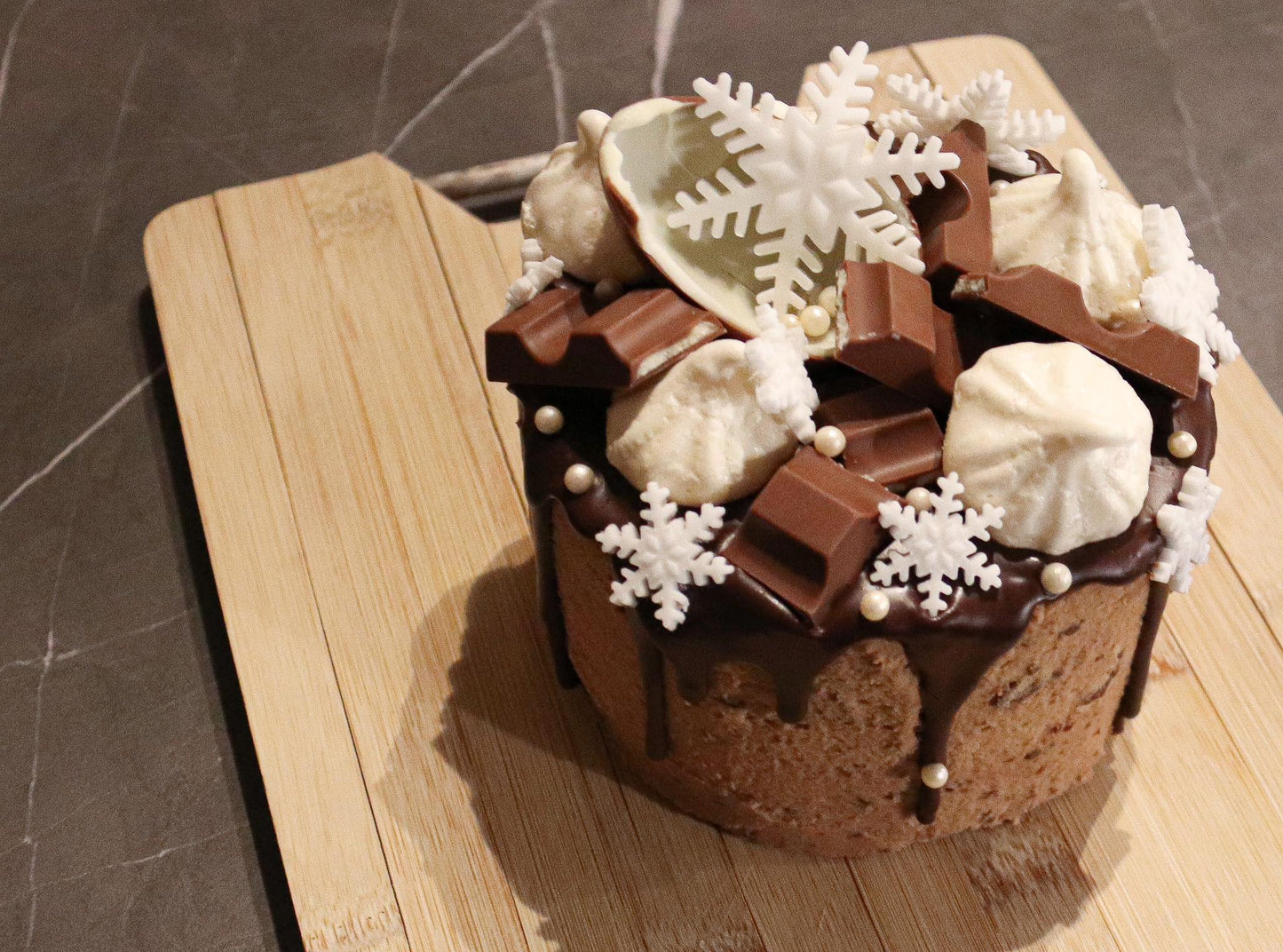 Feestelijke Kinderbeuno taart